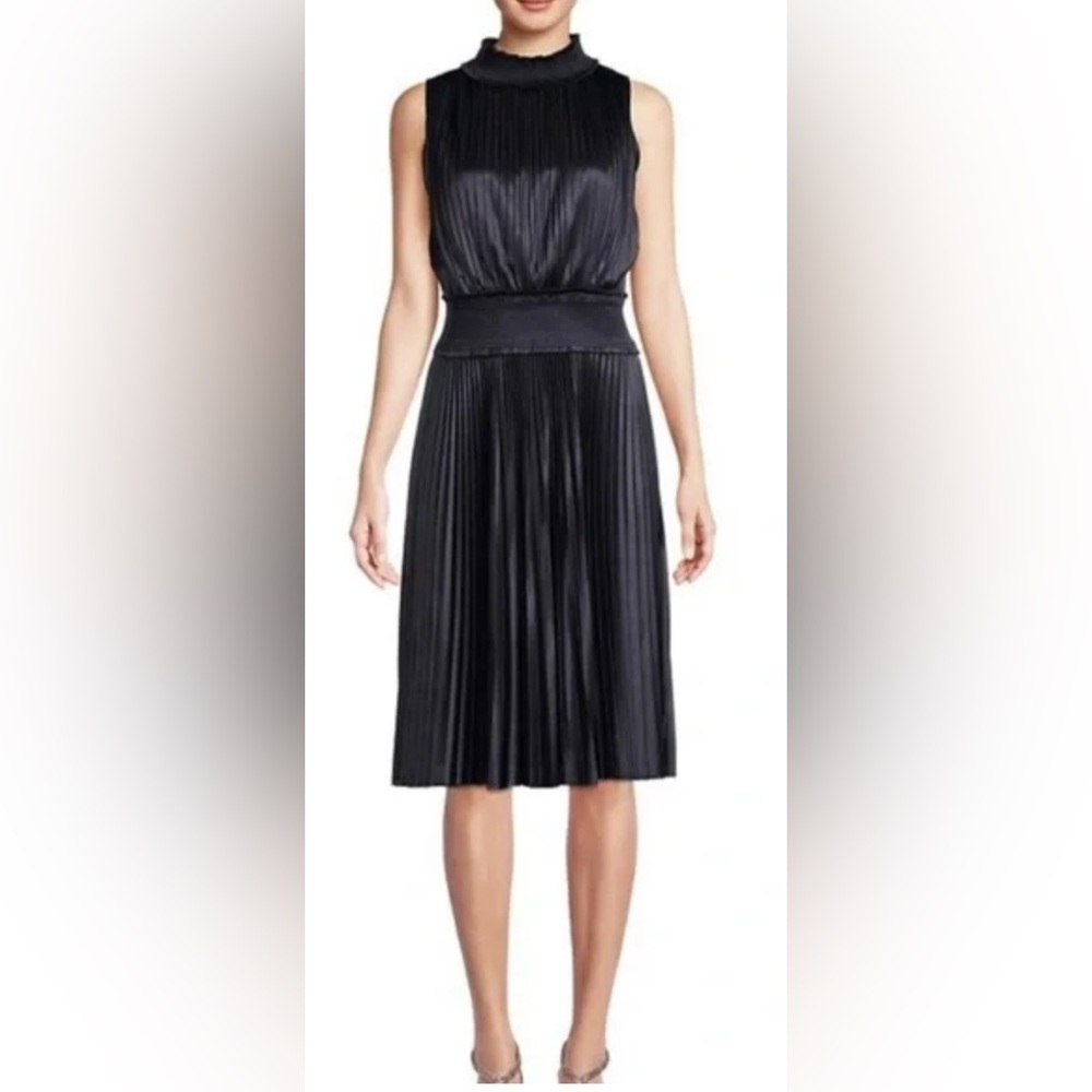 Elegant Black Pleated Dress